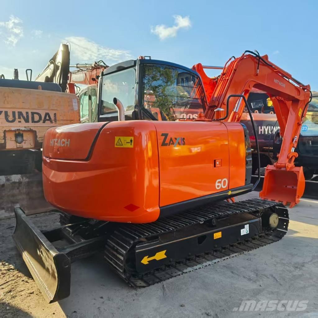 Hitachi ZX 60 小型挖掘机