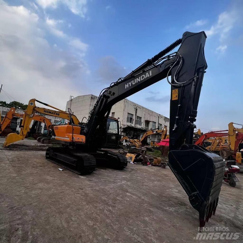 Hyundai R220-9S 履带挖掘机