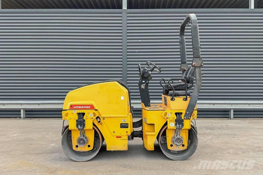 Dynapac CC1100 双轮压路机