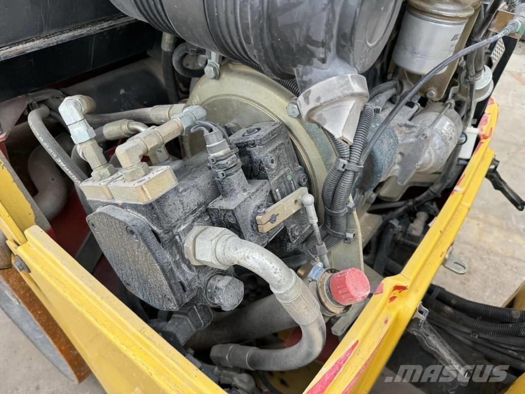 Dynapac CC1100 双轮压路机