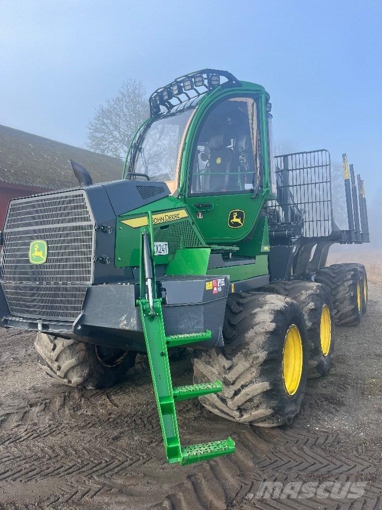 John Deere 910G 集运机