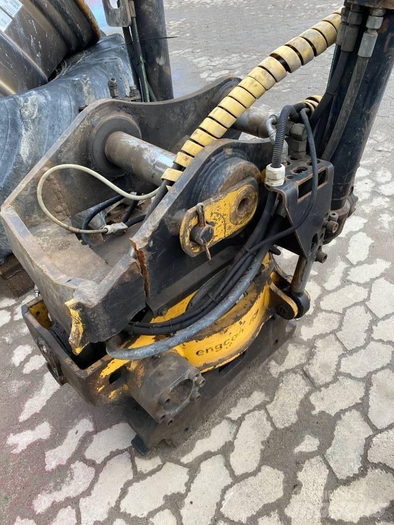 Engcon EC20 SS9 挖斗