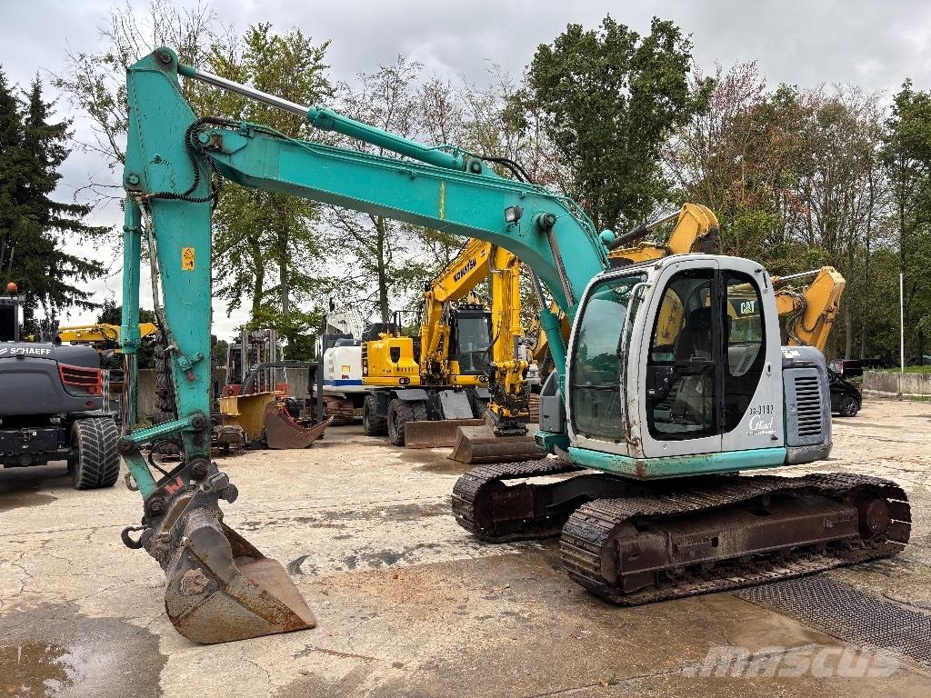 Kobelco SK 135 履带挖掘机