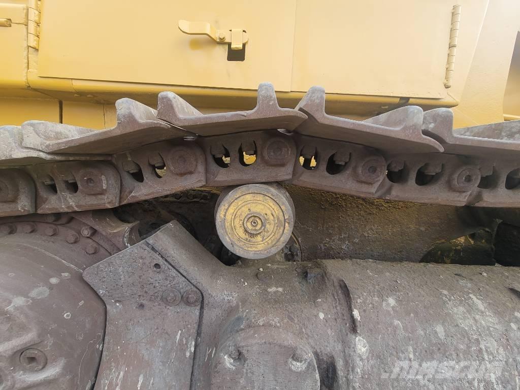 CAT 973 履带式装载机