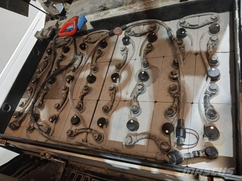 Nissan JAG1N1L16Q 电动叉车