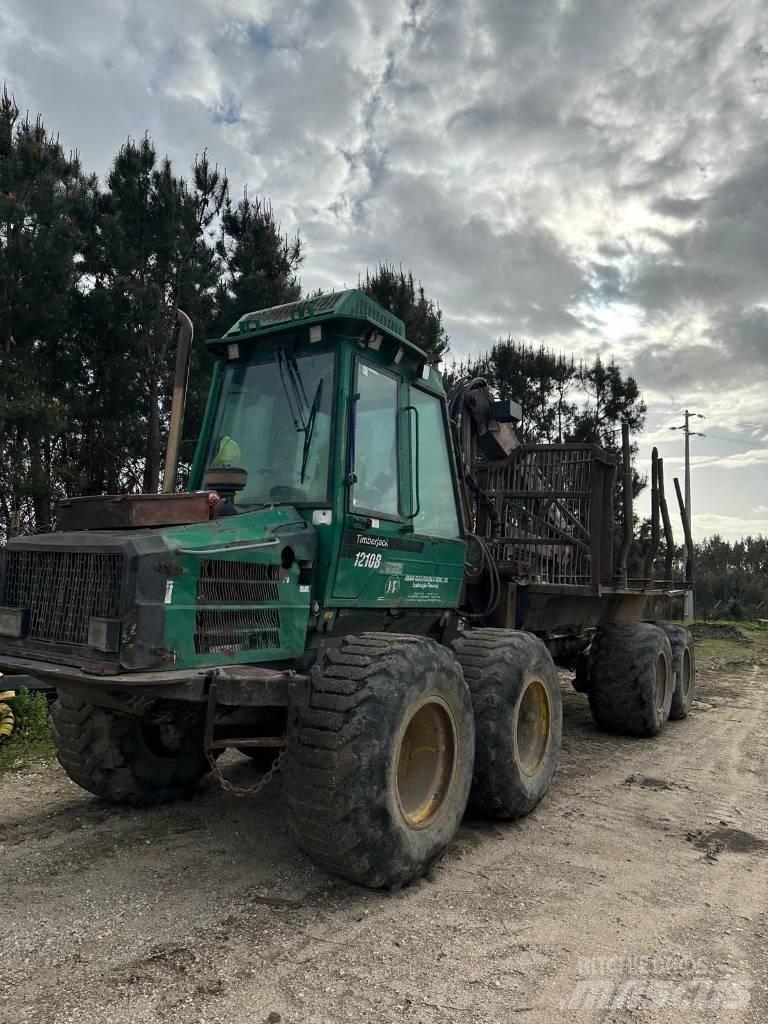 Timberjack 1210 B 集运机