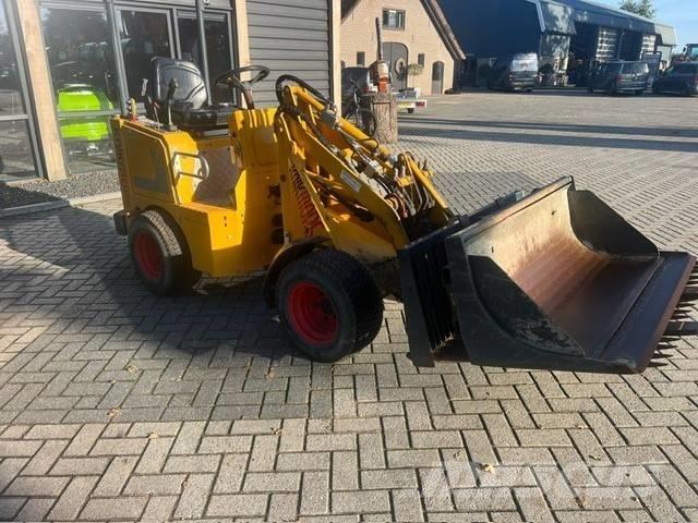 Knikmops 100 小型装载机