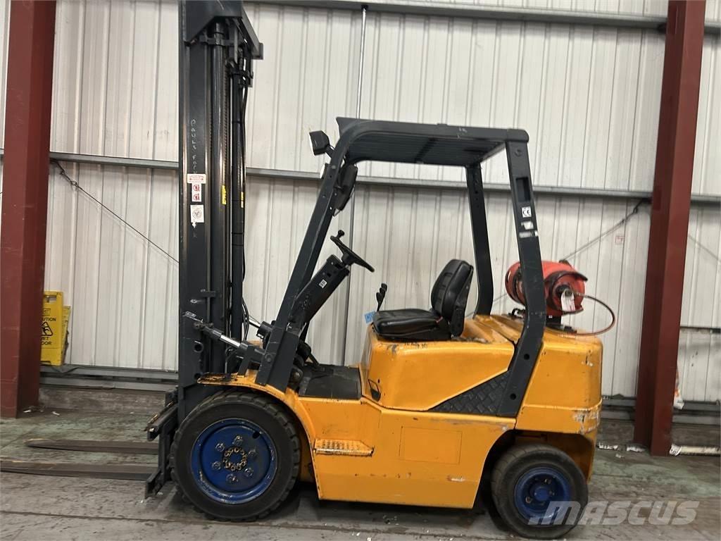 Daewoo G25E-3 天然气叉车