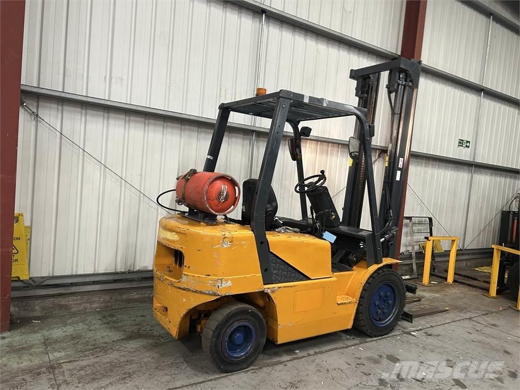 Daewoo G25E-3 天然气叉车