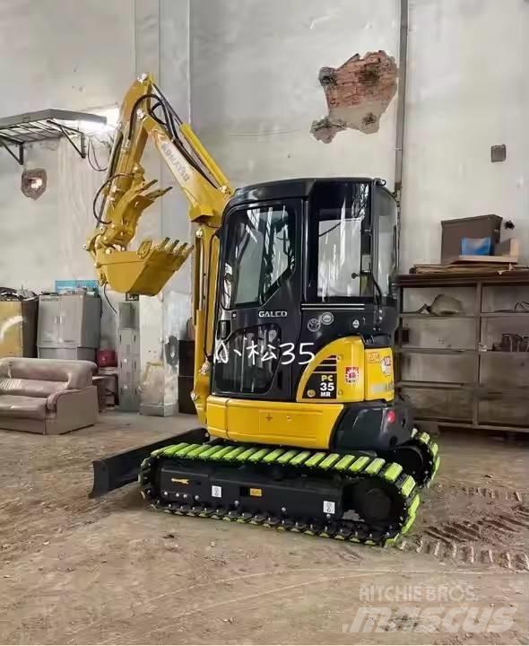 Komatsu PC35MR 履带挖掘机