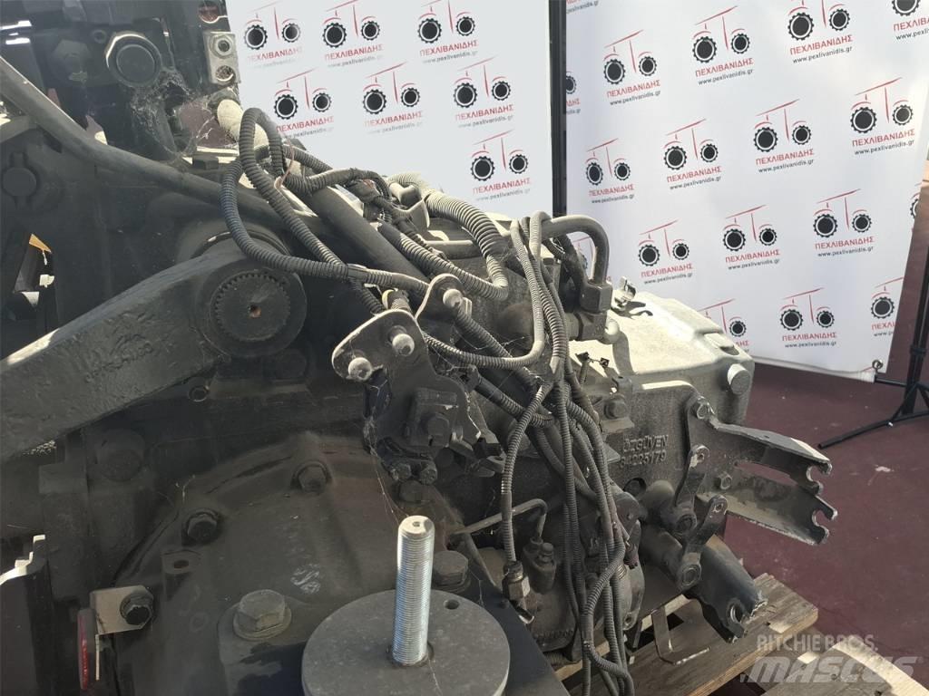 New Holland CNH 传动装置