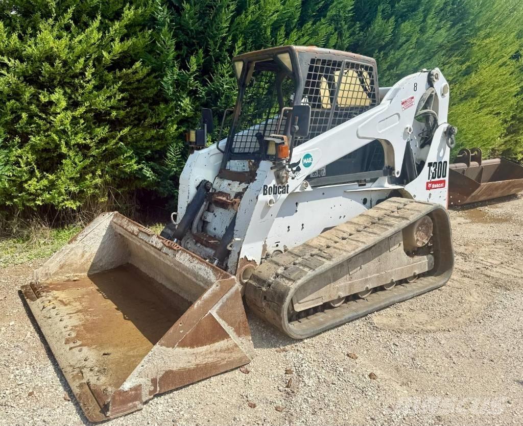 Bobcat T 300 小型装载机