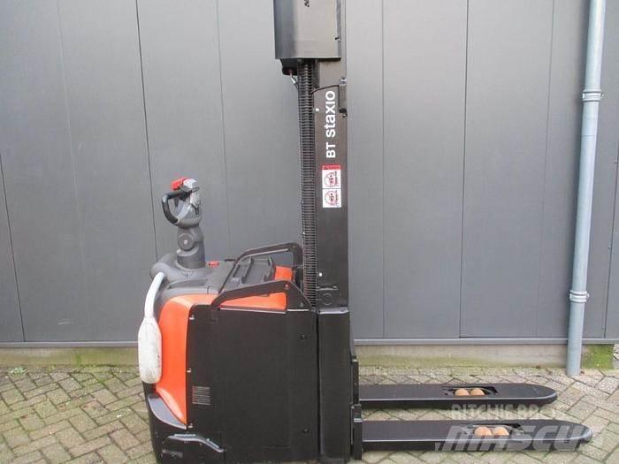 BT SPE 140L 手推堆垛车