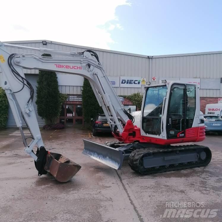 Takeuchi TB290 中型挖掘机
