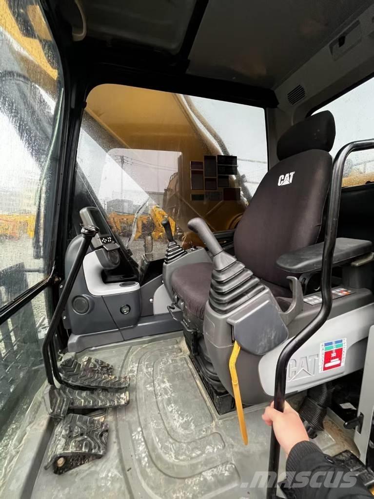CAT 349 D2 履带挖掘机