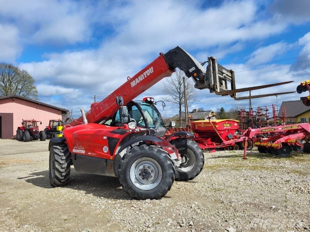 Manitou MT 835 伸缩臂叉装车|叉装车