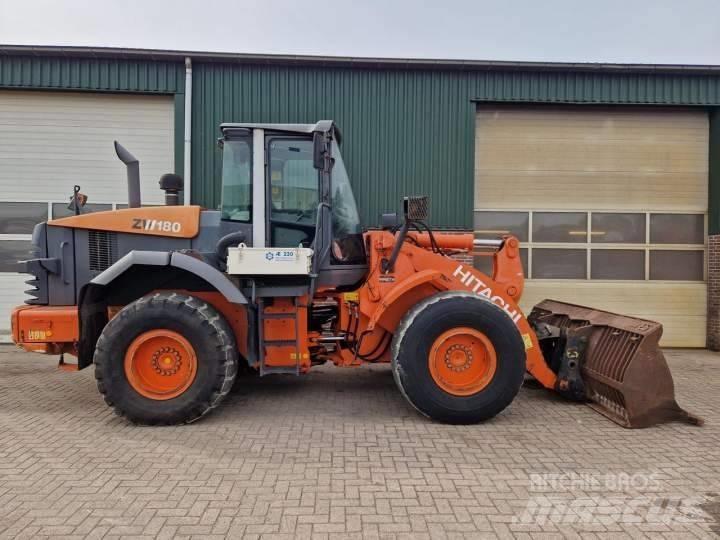 Hitachi ZW 180 轮式装载机