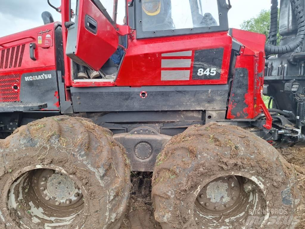 Komatsu 845 集运机