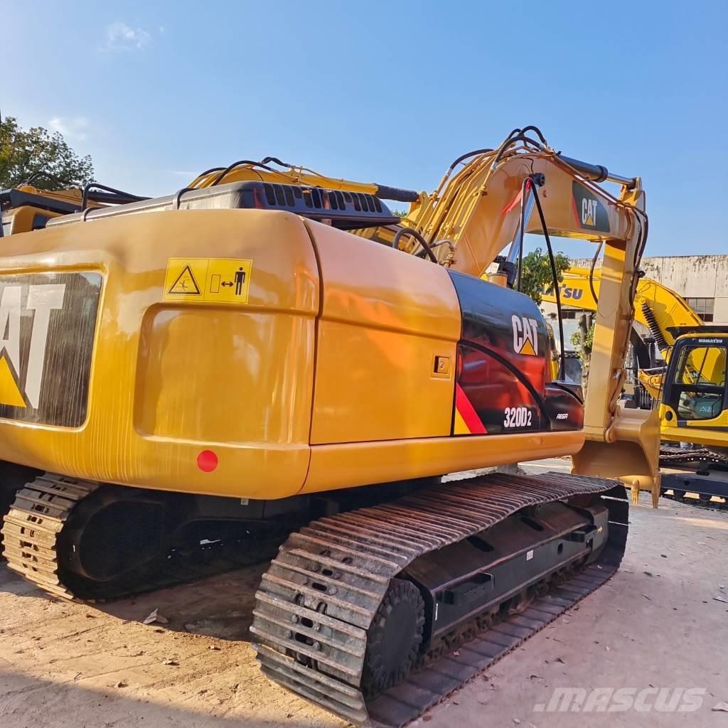 CAT 320 D 履带挖掘机