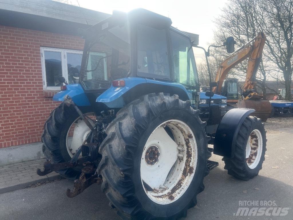 New Holland 7740 拖拉机/农用车