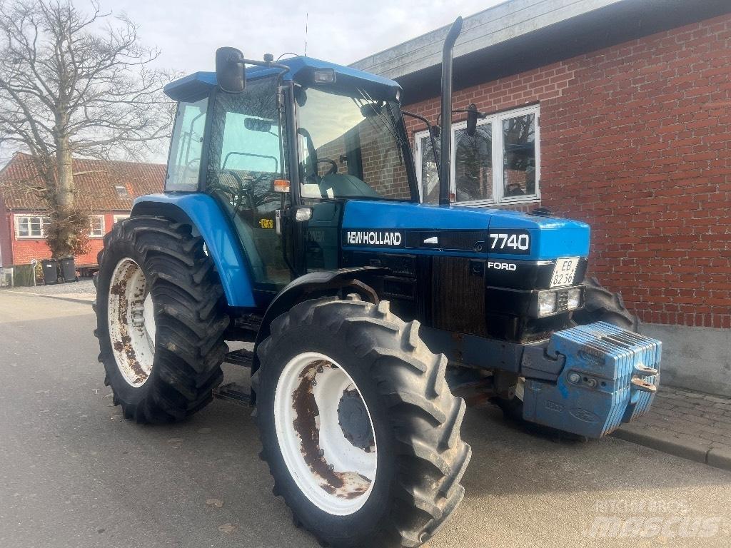 New Holland 7740 拖拉机/农用车