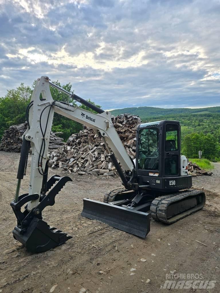 Bobcat E 50 小型挖掘机