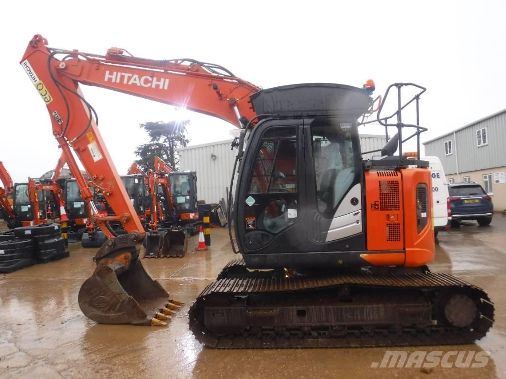 Hitachi ZX 135 US-6 履带挖掘机