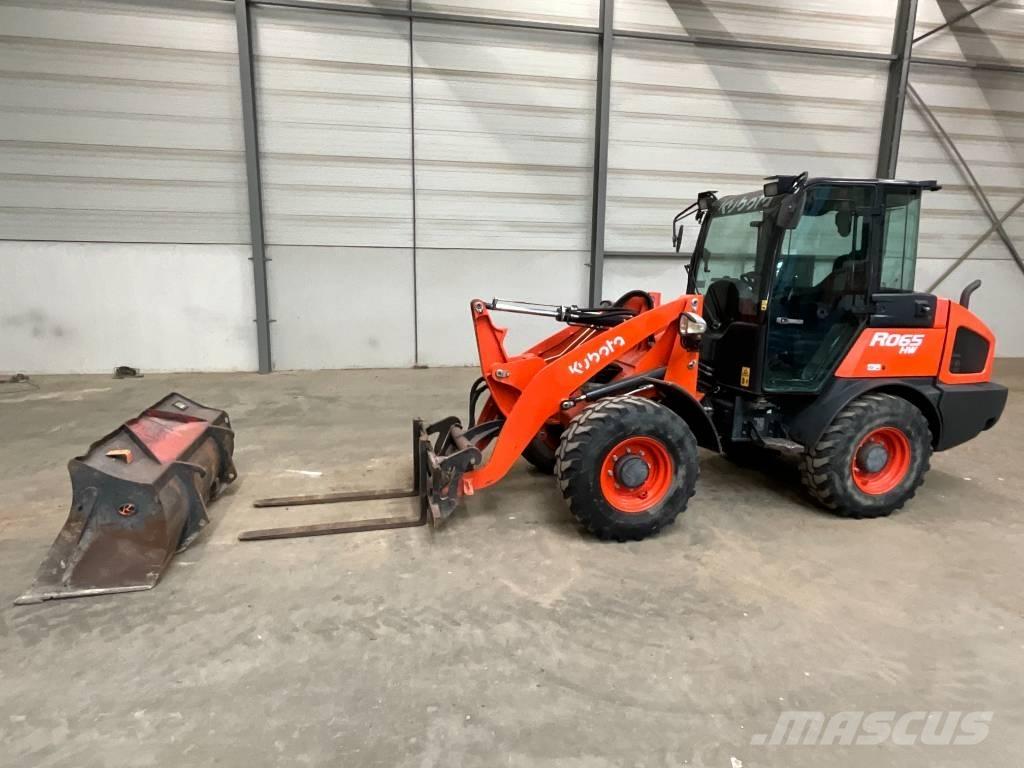Kubota R 065 轮式装载机