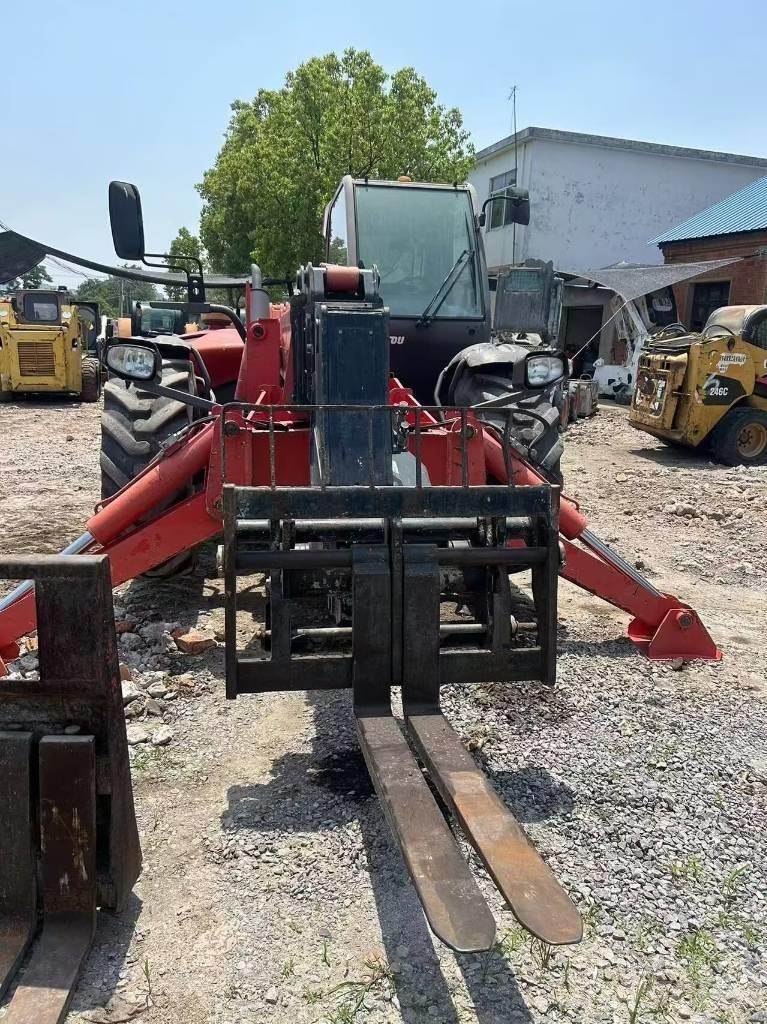 Manitou MT 1740 SL T 滑移装载机