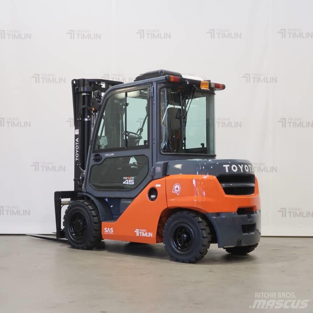 Toyota 40-8FD40N 柴油叉车