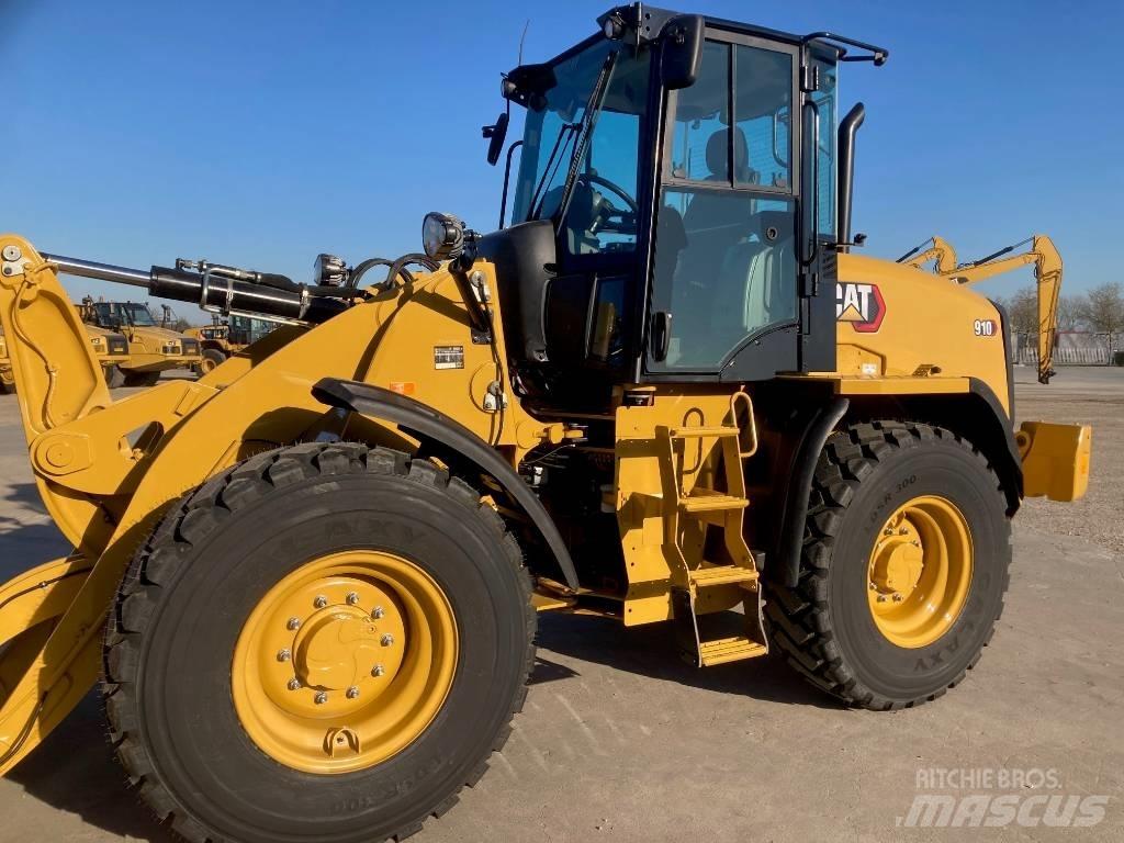 CAT 910 轮式装载机