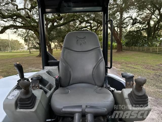 Bobcat E 50 小型挖掘机