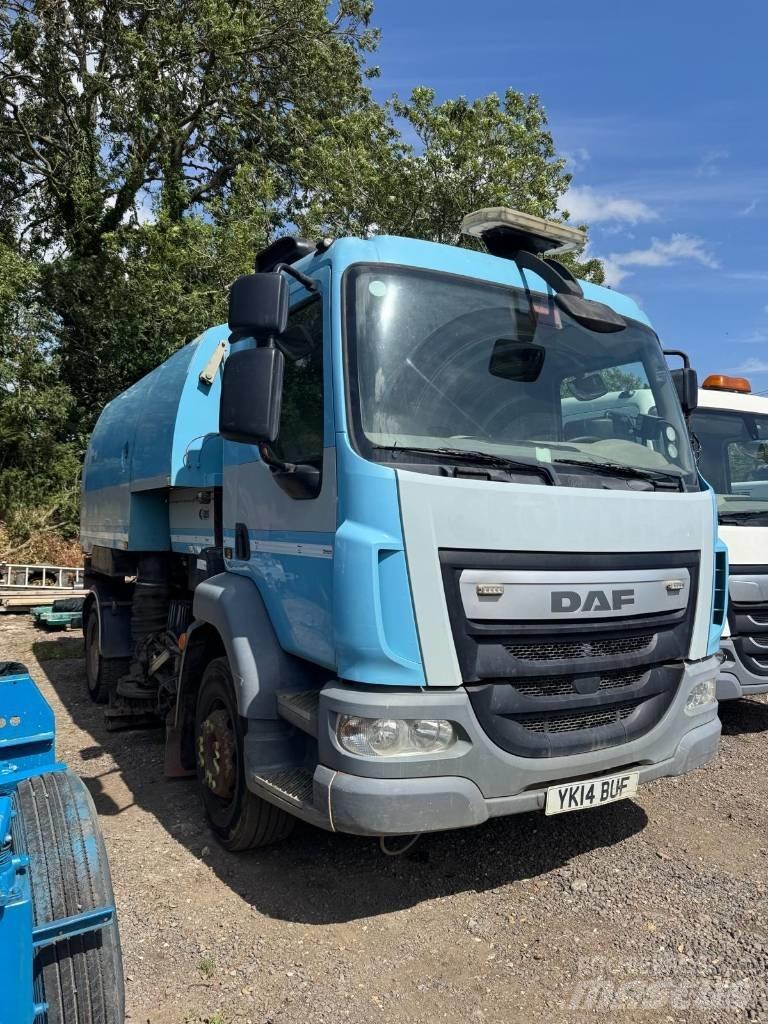 DAF LF 220 道路清扫车