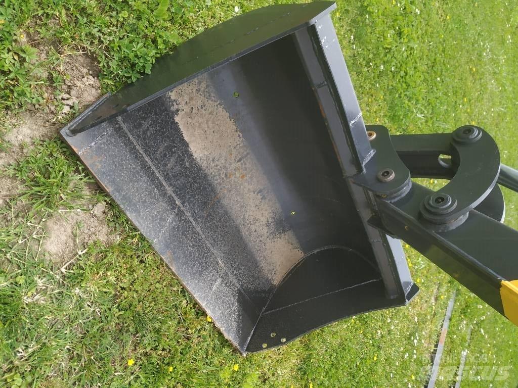 Hytec ZL 22 小型挖掘机