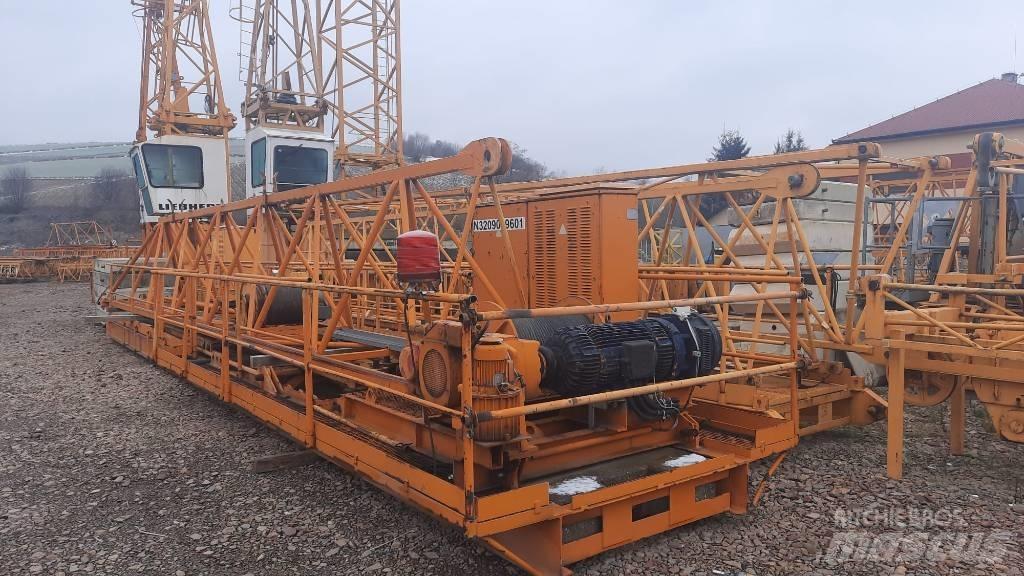 Liebherr 112 EC-H 8 塔式起重机
