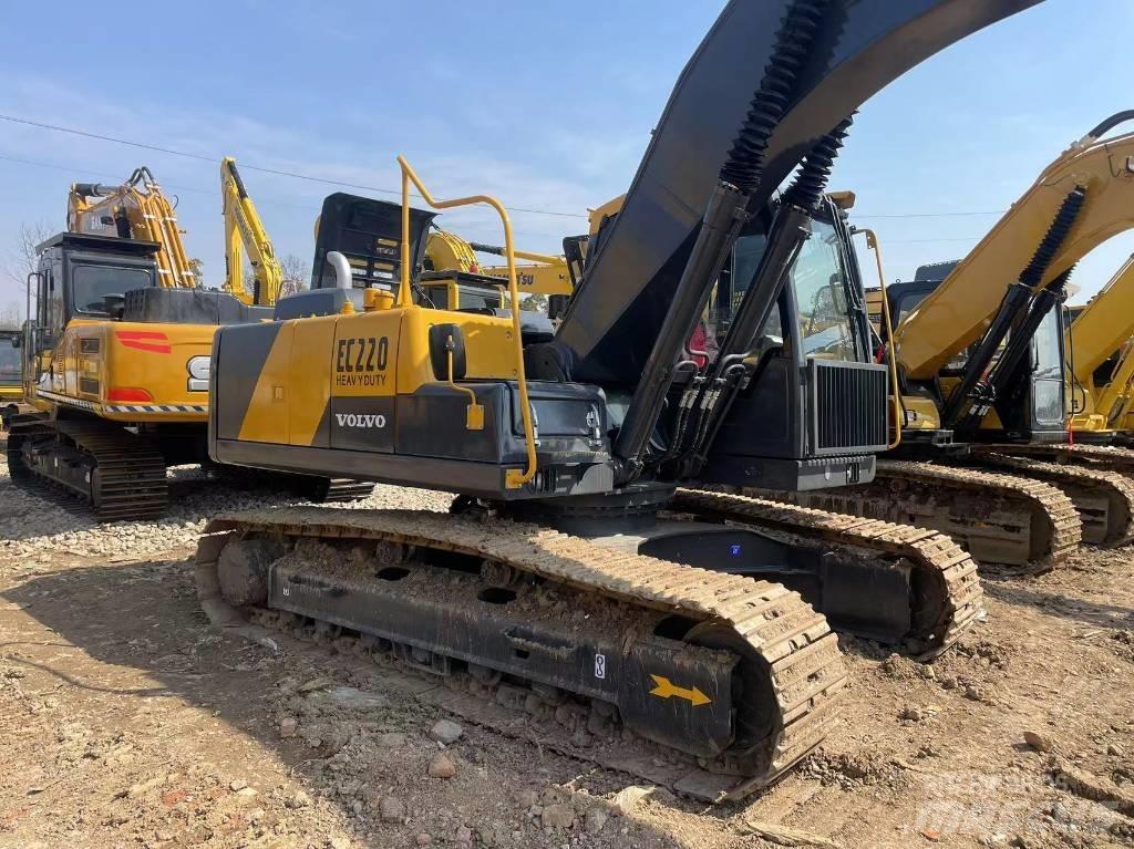 Volvo EC 220 履带挖掘机