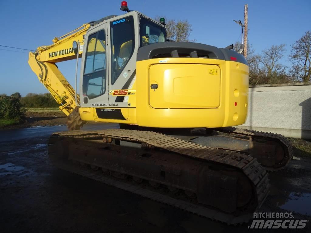 Kobelco SK 235 履带挖掘机