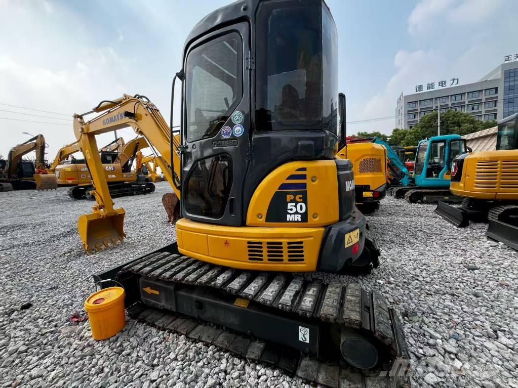 Komatsu PC 50 MR 小型挖掘机