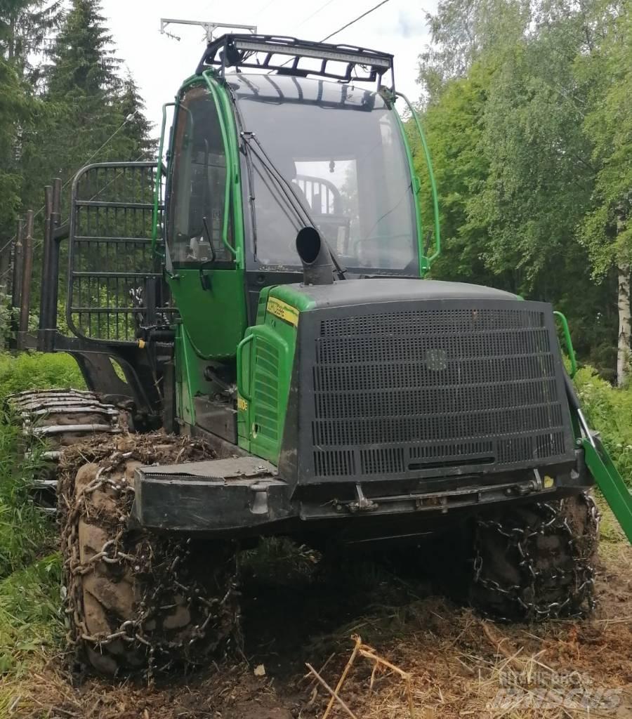 John Deere 1010 E 集运机