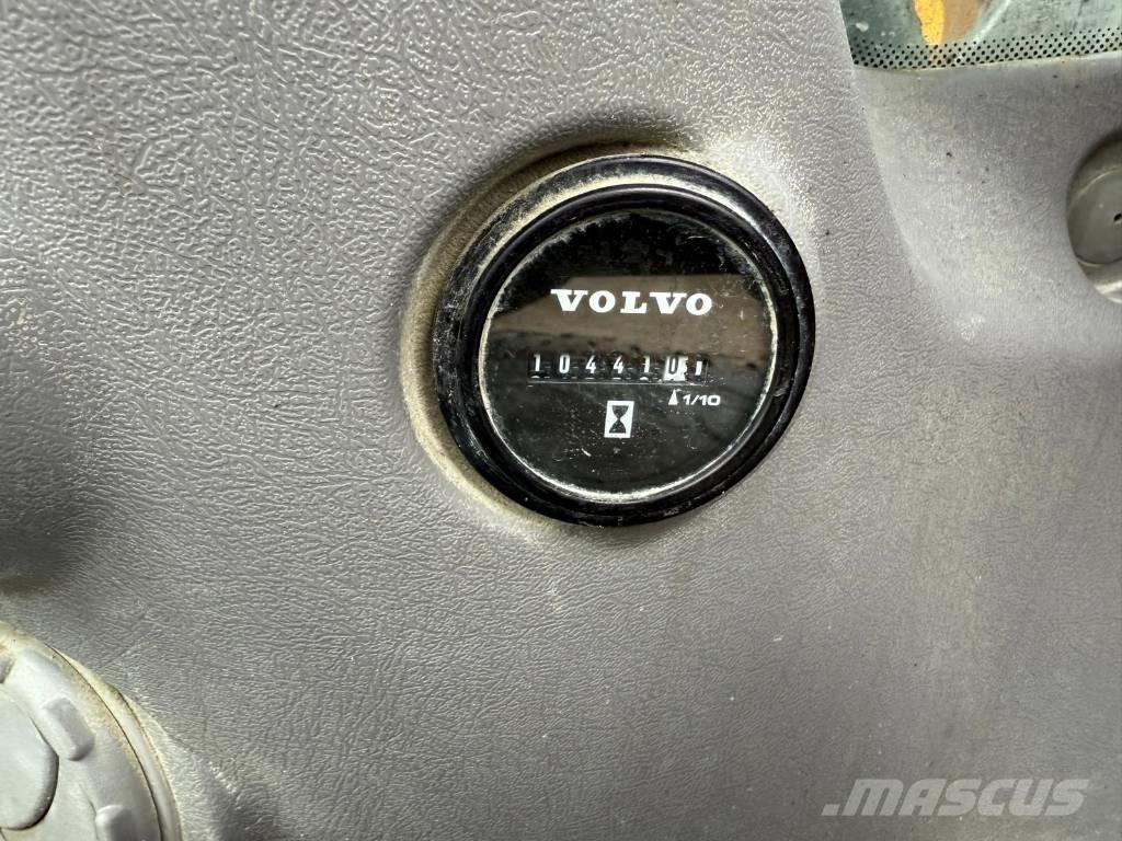 Volvo EC 480 E L 履带挖掘机