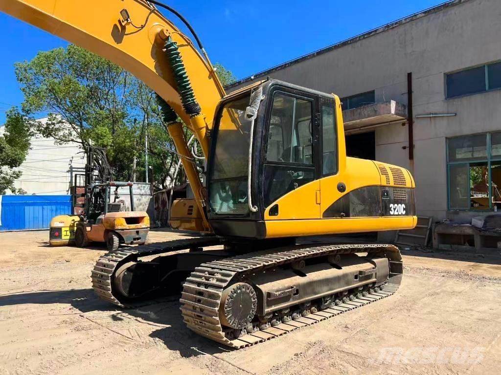 CAT 320 C L 履带挖掘机