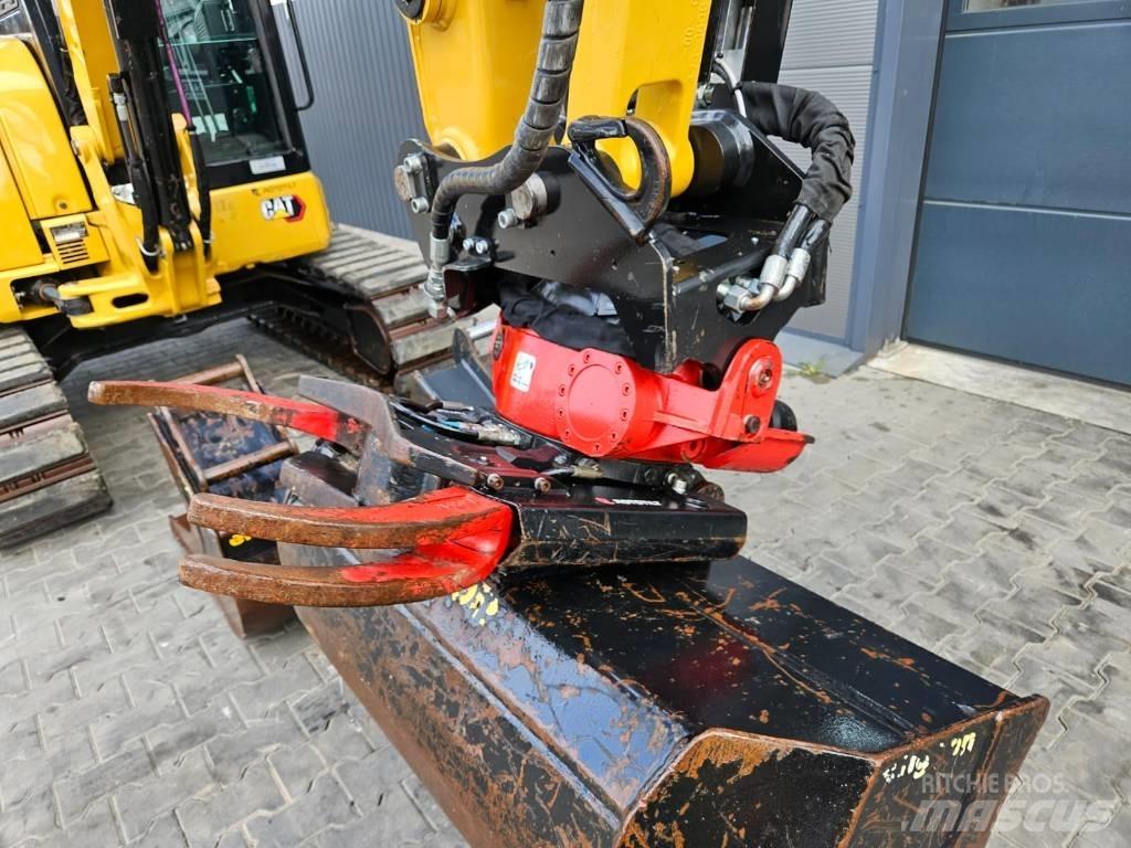 CAT 305 E2 小型挖掘机