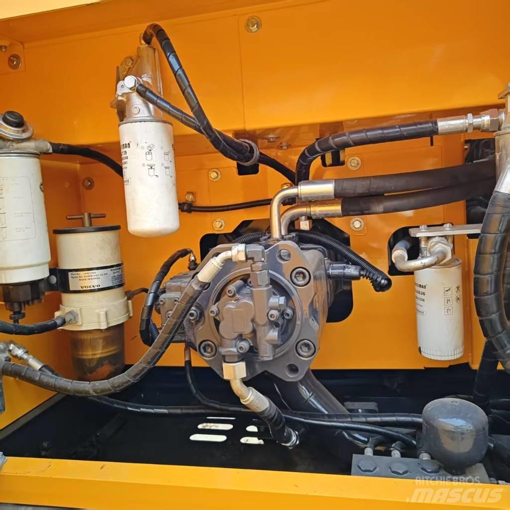 Volvo EC 250 D L 履带挖掘机