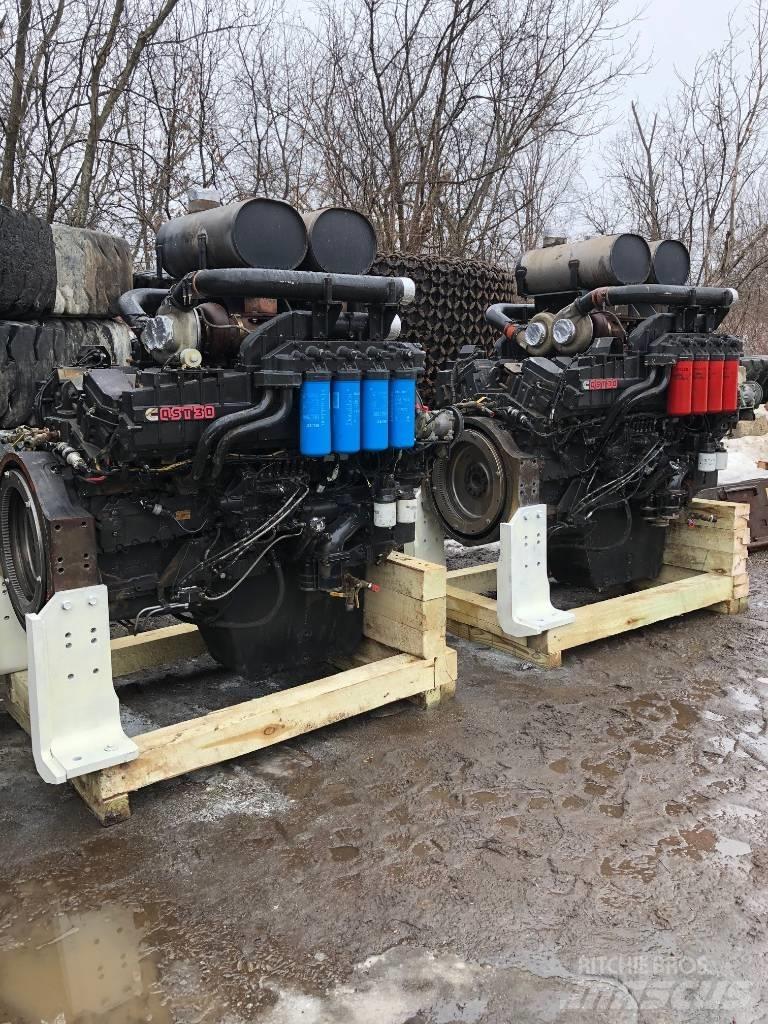 Cummins QST30 发动机