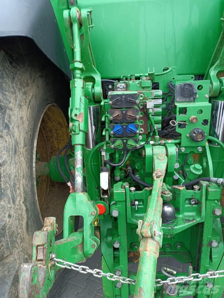 John Deere 7215 R 拖拉机/农用车