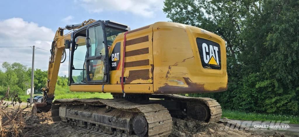 CAT 320 履带挖掘机