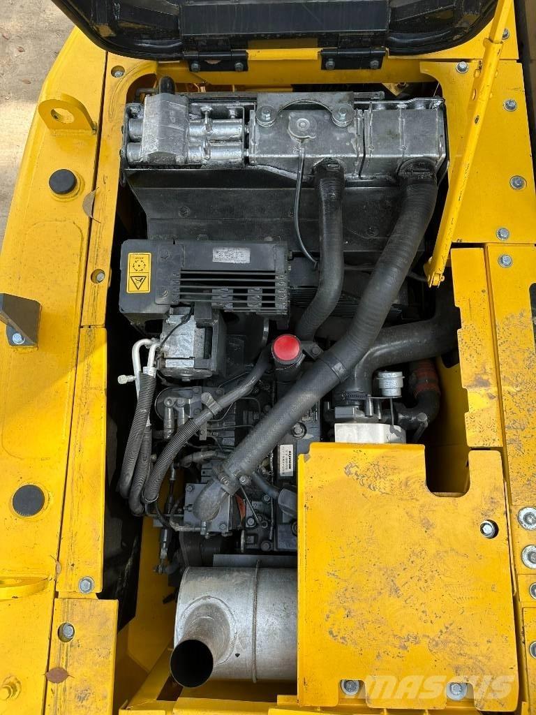 Komatsu PC 130 履带挖掘机