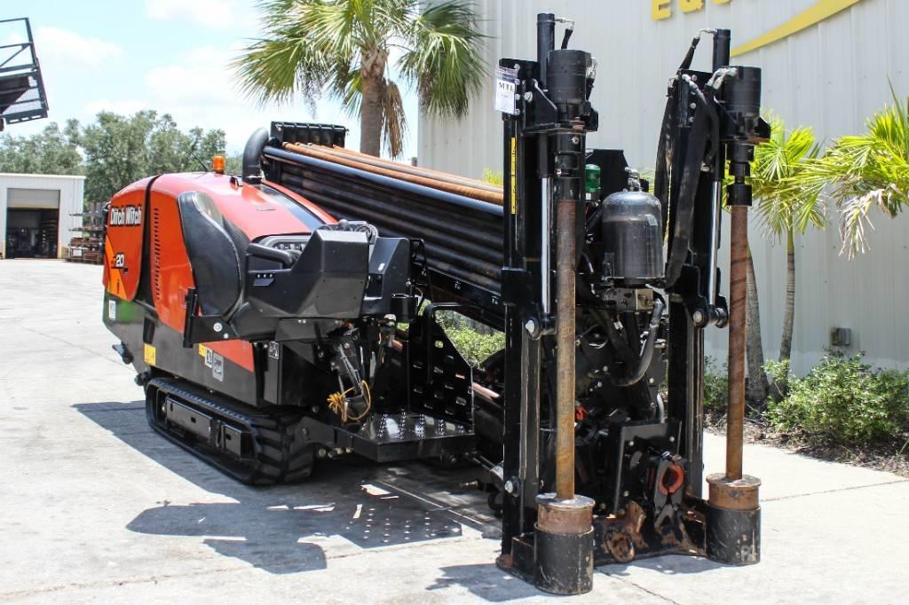 Ditch Witch JT20 水平定向钻井设备