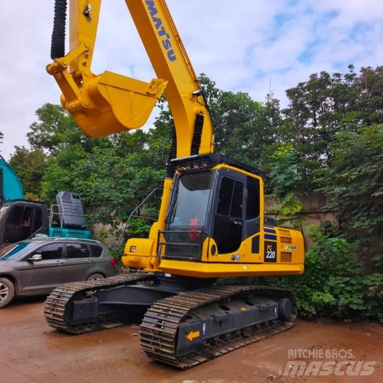 Komatsu PC 220-7 履带挖掘机