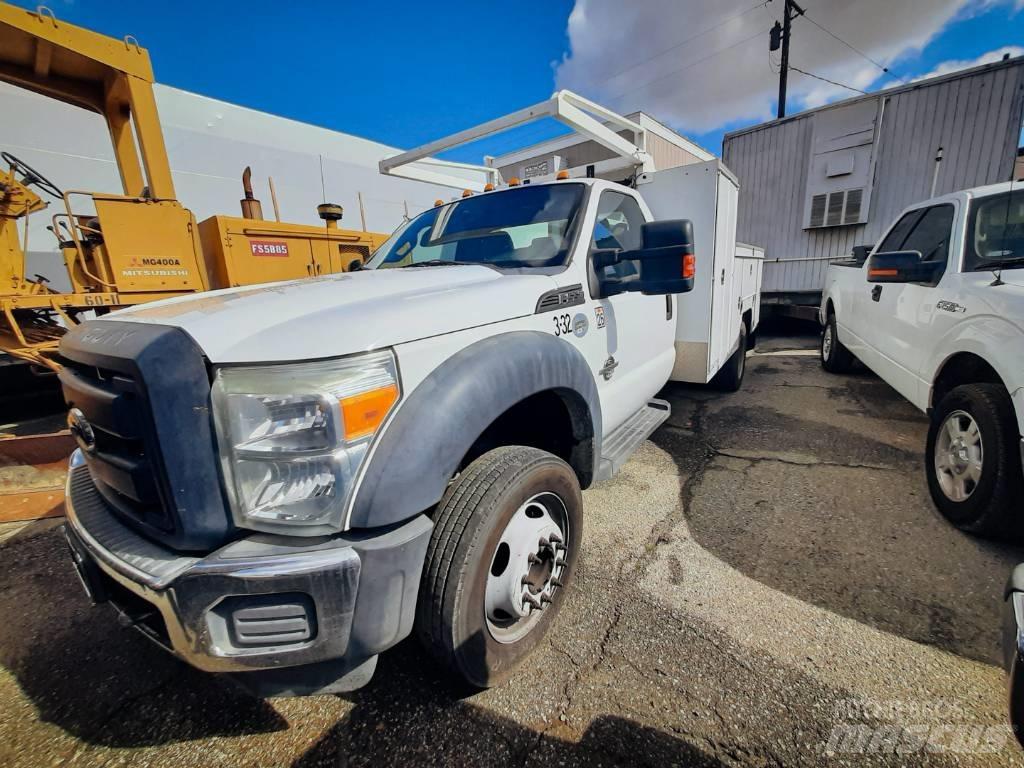 Ford F 550 皮卡车